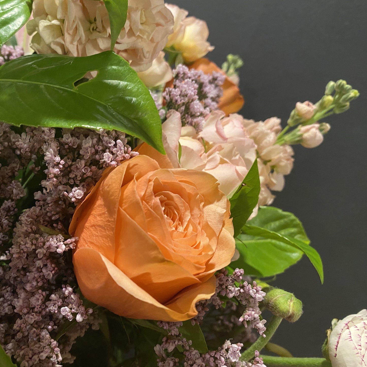 Local Roses Delivery