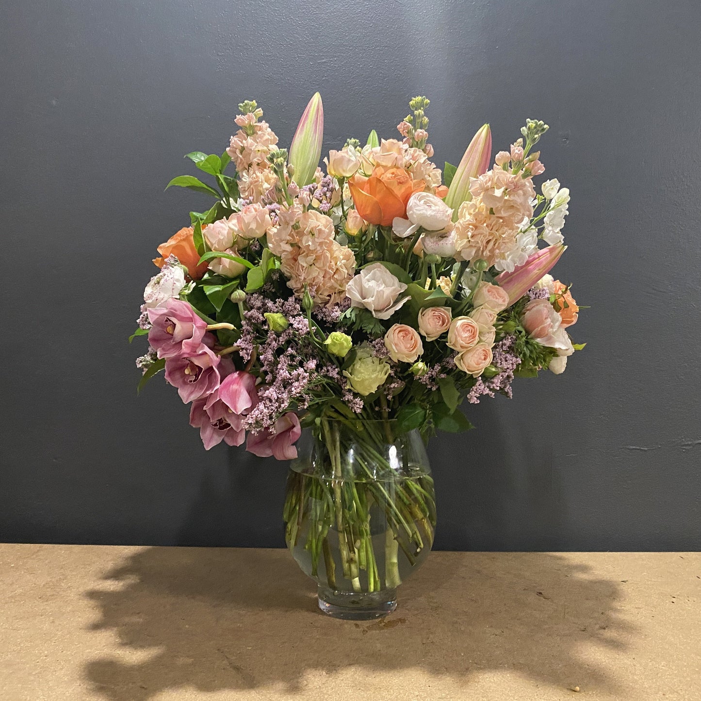 Soft & Pretty flowers for delivery
